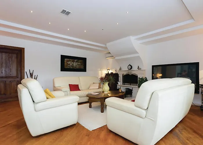 Pax Maris 펜션 Duba